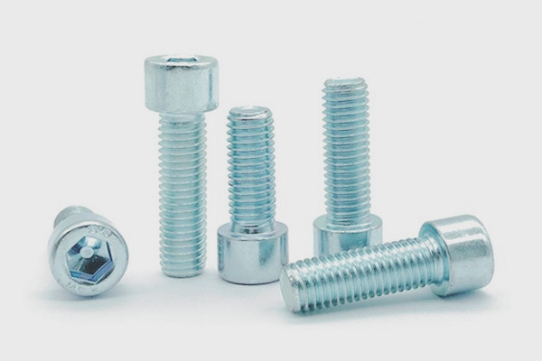 重型內六角螺栓斷裂與損壞的常見原因分析